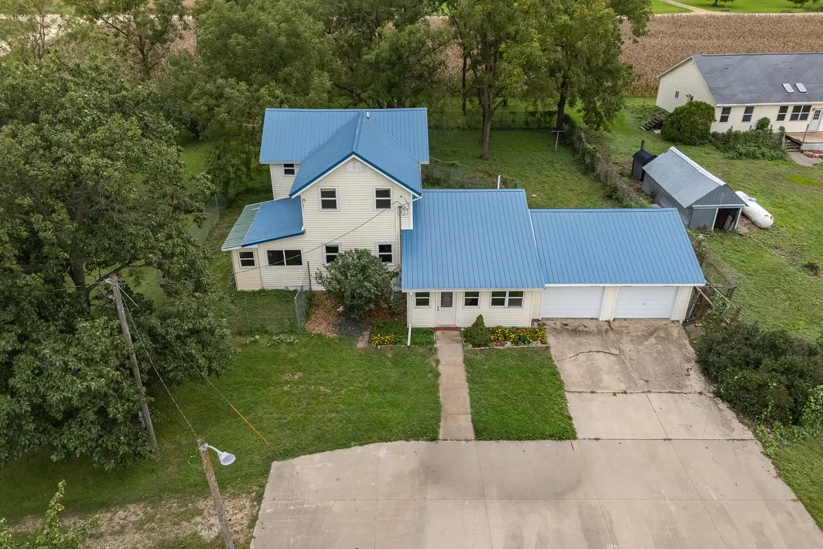 2583 165th Avenue, Calamus, IA 52729 - #1