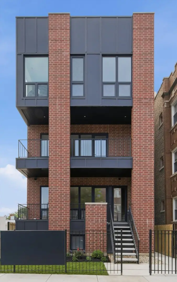 6414 N Francisco Avenue #1F, Chicago, IL 60645 - #1