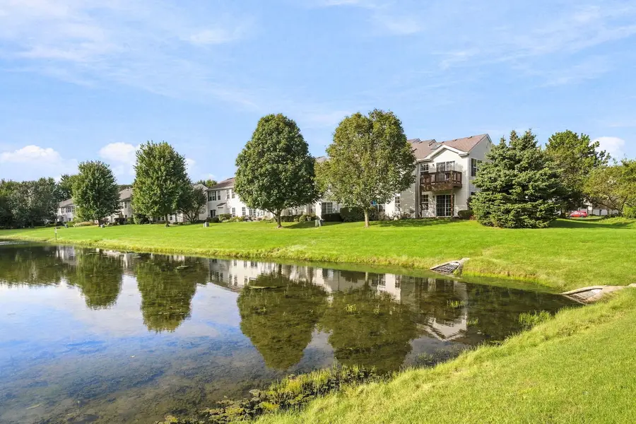 2469 Stoughton Circle #2469, Aurora, IL 60502 - #2