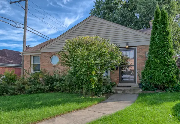 5145 Mulford Street, Skokie, IL 60077