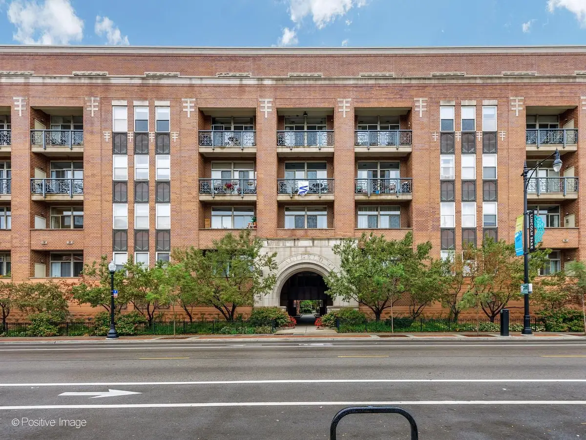 1350 W Fullerton Avenue #210, Chicago, IL 60614 - #1