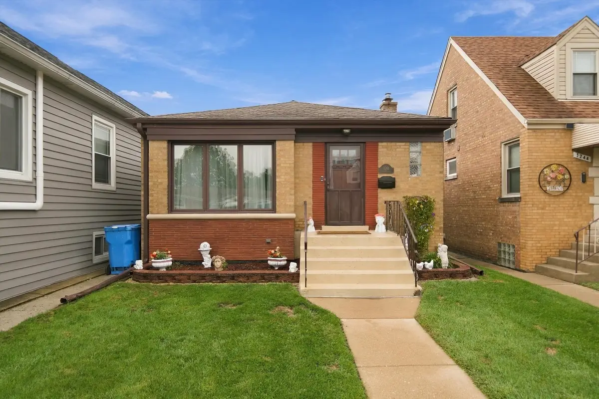 3242 N Oleander Avenue, Chicago, IL 60634 - #1