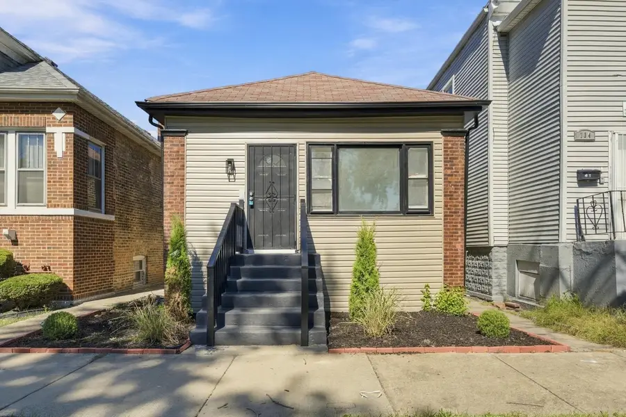 710 E 92nd Place E, Chicago, IL 60619 - #2