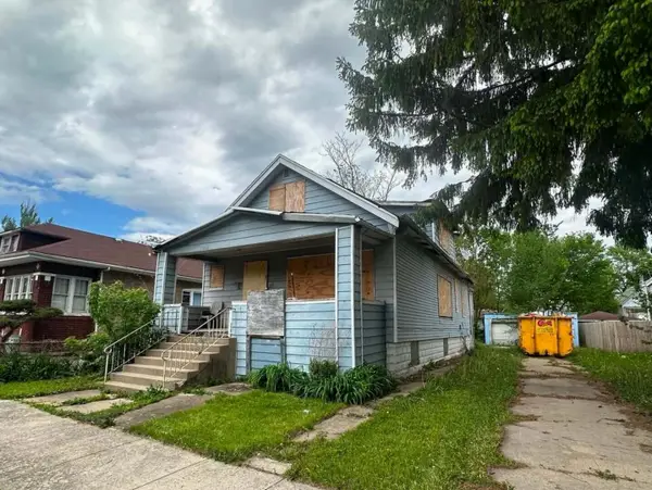 11941 S La Salle Street, Chicago, IL 60628