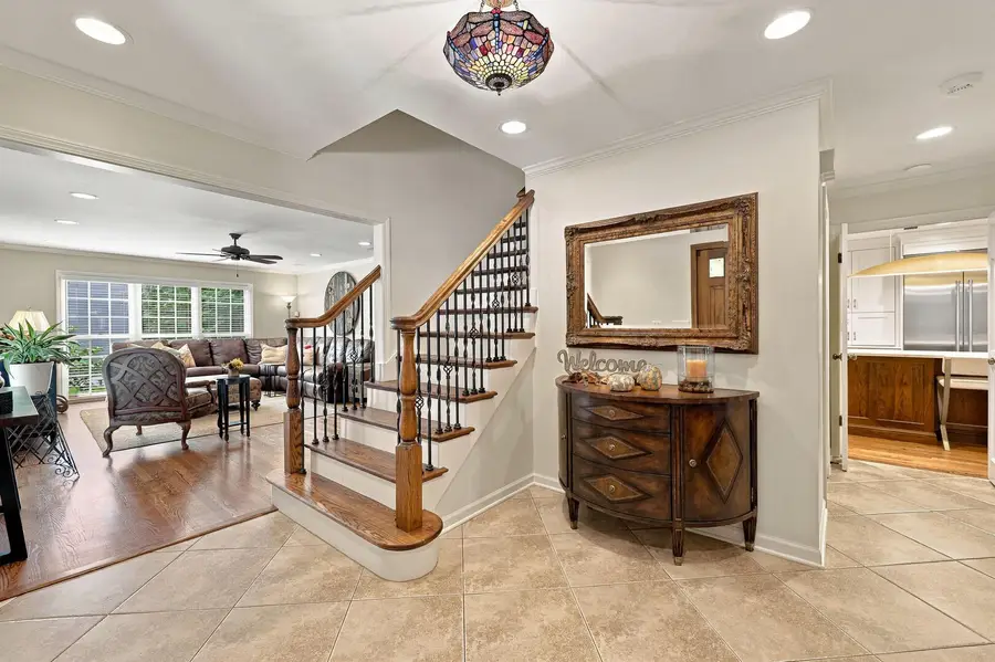 2068 N Butternut Ln Lane, Northbrook, IL 60062 - #3