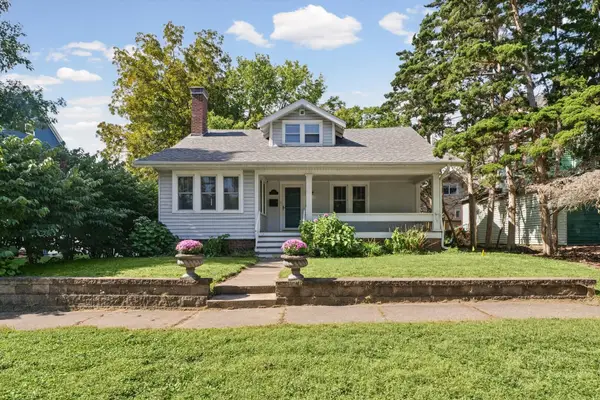 403 S New Street, Champaign, IL 61820