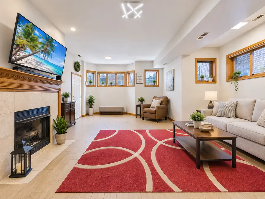 4336 S Saint Lawrence Avenue #G, Chicago, IL 60653 - #2