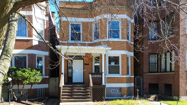 6961 S Eberhart Avenue, Chicago, IL 60637