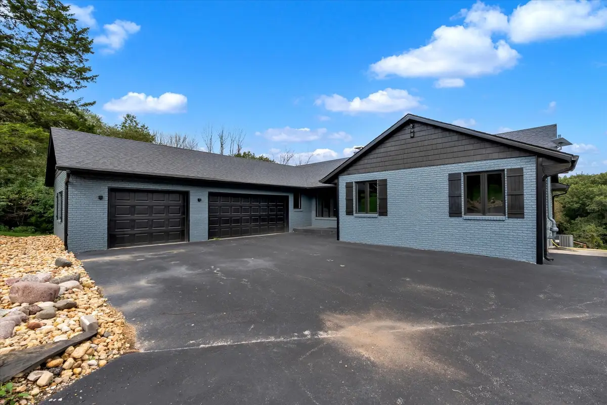 11700 61st Avenue Place, Blue Grass, IA 52726 - #1