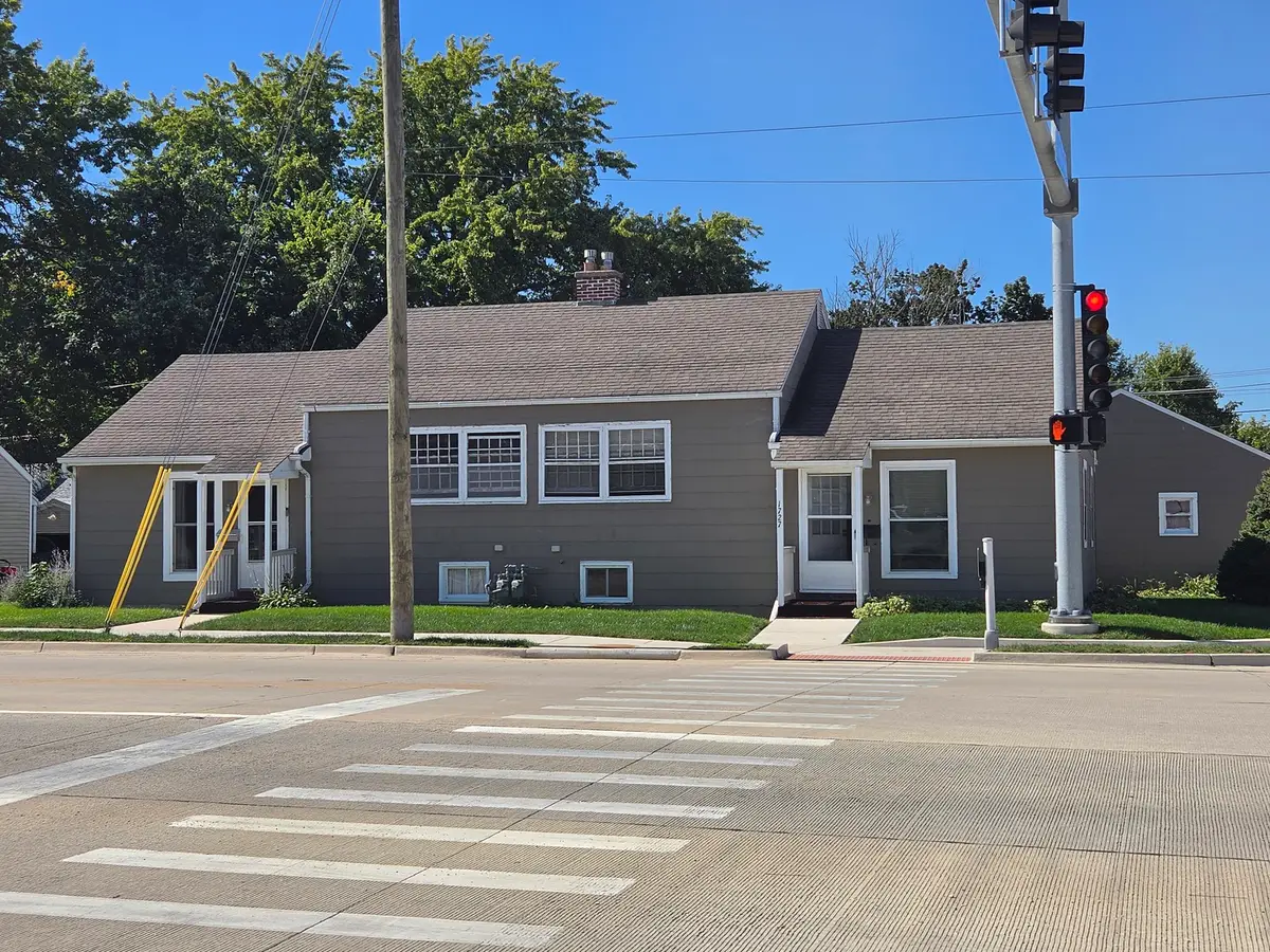 1725 Locust Street, Sterling, IL 61081 - #1