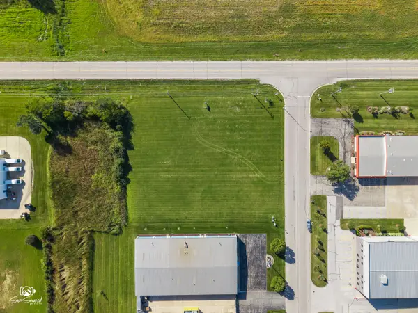 9525 Gulfstream Road, Frankfort, IL 60423