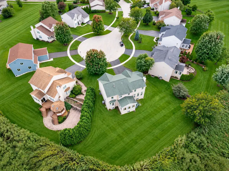 831 Bach Court, Woodstock, IL 60098 - #3