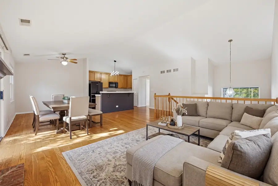 267 Weather Hill Drive, Willowbrook, IL 60527 - #3