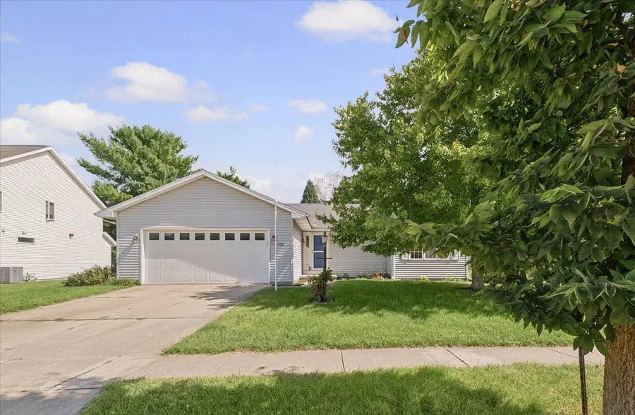 508 Wesley Avenue, Savoy, IL 61874 - #2