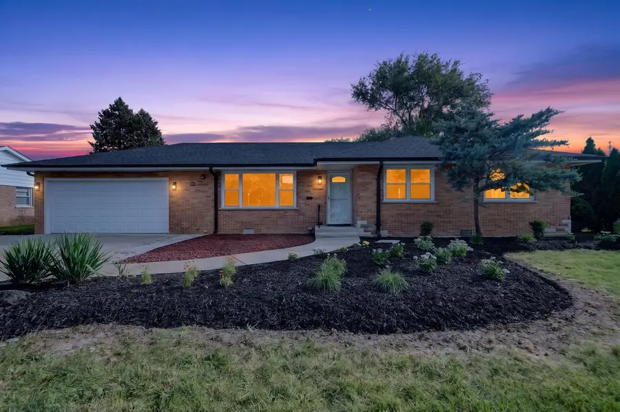 7917 W 111th Street, Palos Hills, IL 60465 - #2
