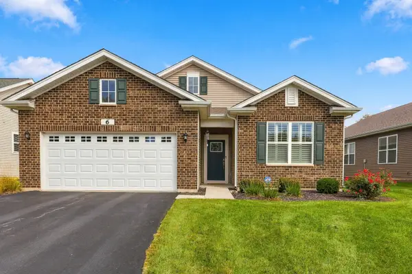 6 Eineke Court, Algonquin, IL 60102