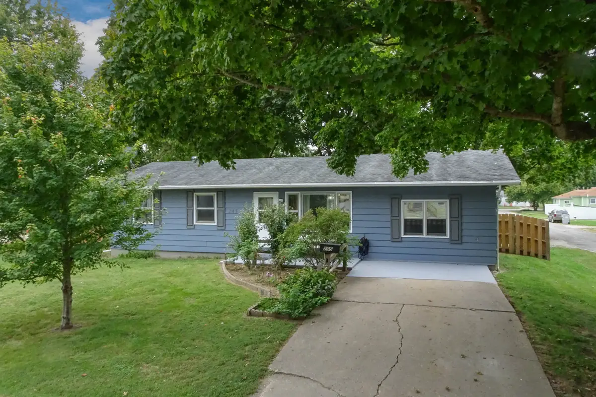 205 S Miller, Clinton, IL 61727 - #1