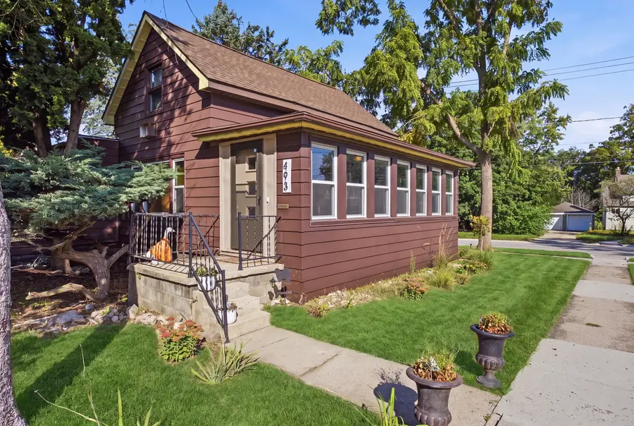 493 E Exchange Street, Sycamore, IL 60178 - #2