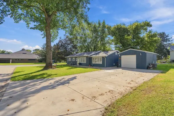 2916 28th Avenue, Rock Island, IL 61201