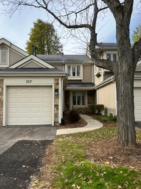 357 Kildeer Lane #357, Deerfield, IL 60015