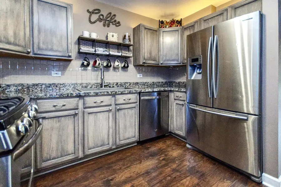 1911 SW Cinnamon Court, Joliet, IL 60435 - #2