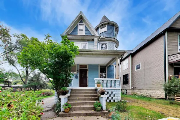 3841 Woodside Avenue, Brookfield, IL 60513