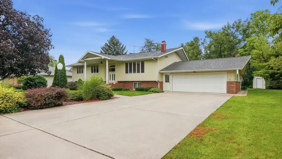 23804 W Getson Avenue, Plainfield, IL 60544 - #2