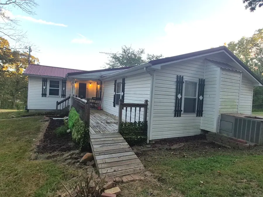 32 Il Route 34 Route, Rosiclare, IL 62982 - #2