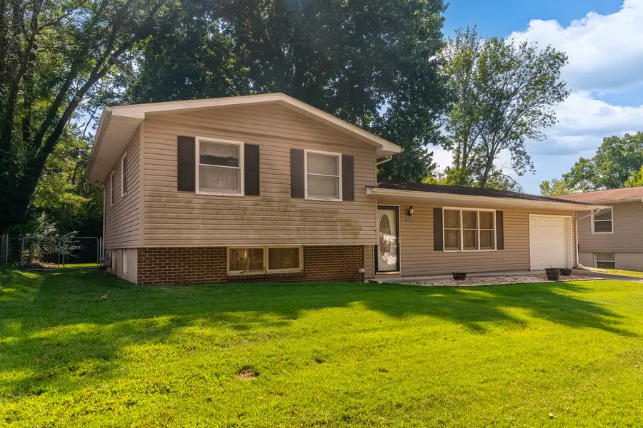 1815 W Freeman Street, Carbondale, IL 62901 - #2