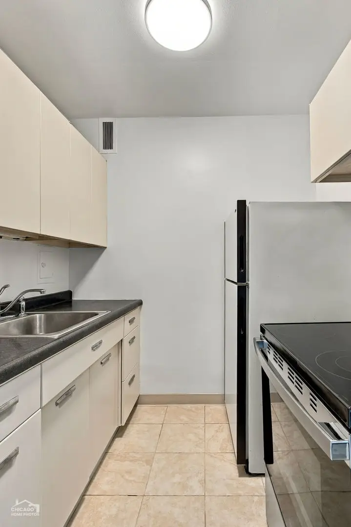 900 N Lake Shore Drive #1011, Chicago, IL 60611 - #2