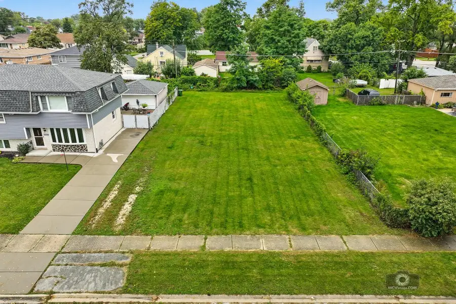 10008 Melvina Avenue, Oak Lawn, IL 60453 - #3