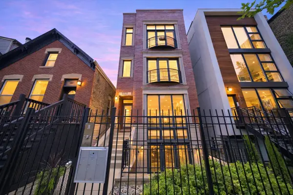 2221 N Hoyne Avenue #1, Chicago, IL 60647
