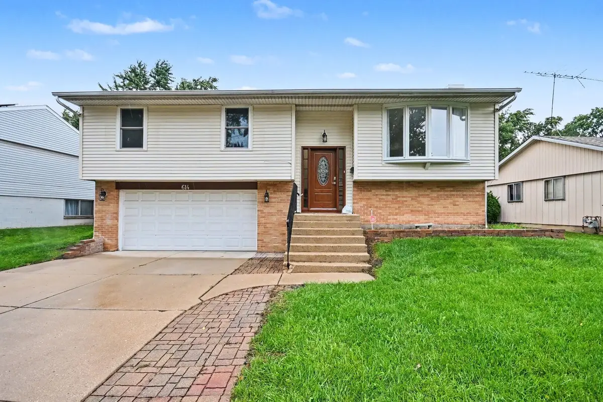 614 Oriole Drive, Streamwood, IL 60107 - #1