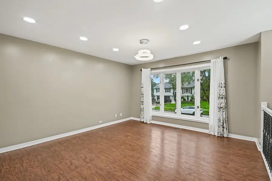 614 Oriole Drive, Streamwood, IL 60107 - #3
