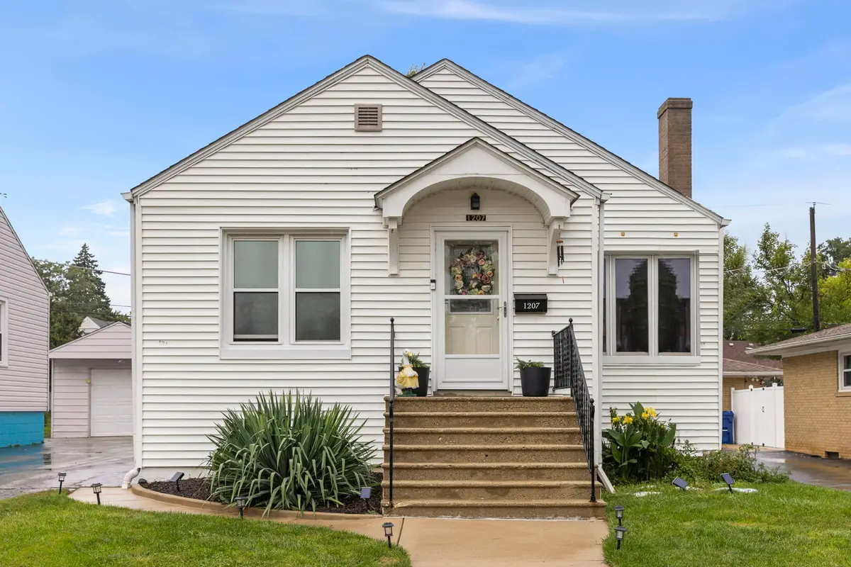 1207 Oregon Street, Joliet, IL 60435 - #1
