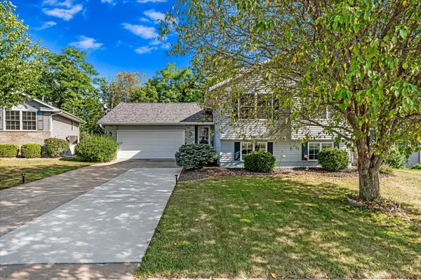 338 44th Avenue, East Moline, IL 61244
