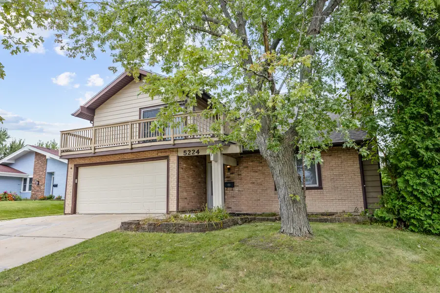 5224 Arlington Circle, Hanover Park, IL 60133 - #2