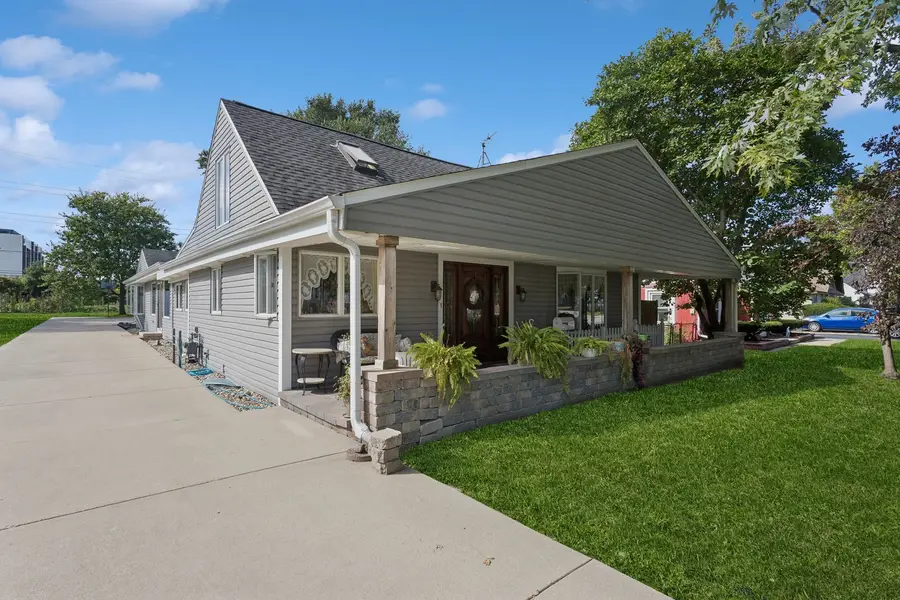 3124 Rhodes Avenue, Melrose Park, IL 60164 - #3