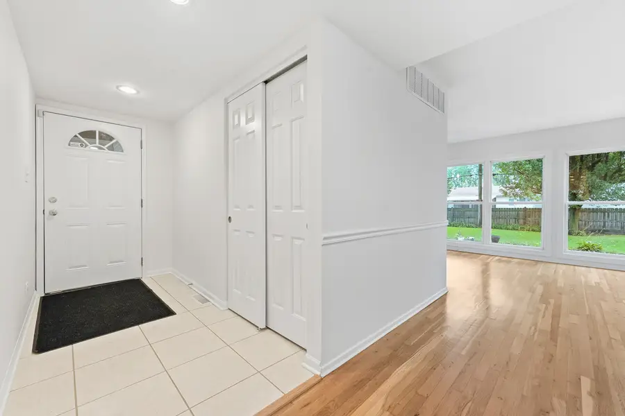 475 Olive Street, Hoffman Estates, IL 60169 - #2
