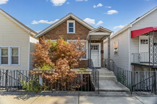 2835 S Farrell Street, Chicago, IL 60608