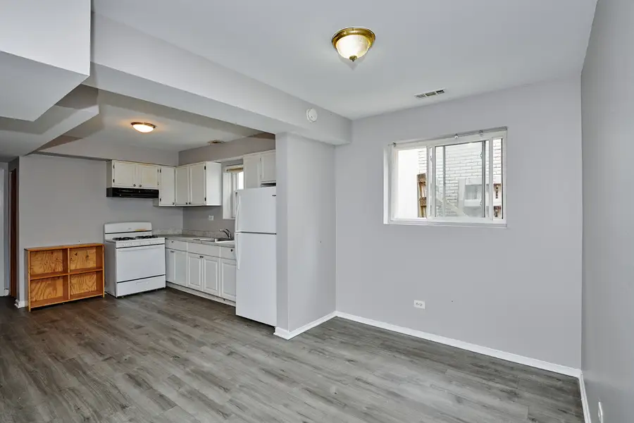 824 S 13th Avenue, Maywood, IL 60153 - #3