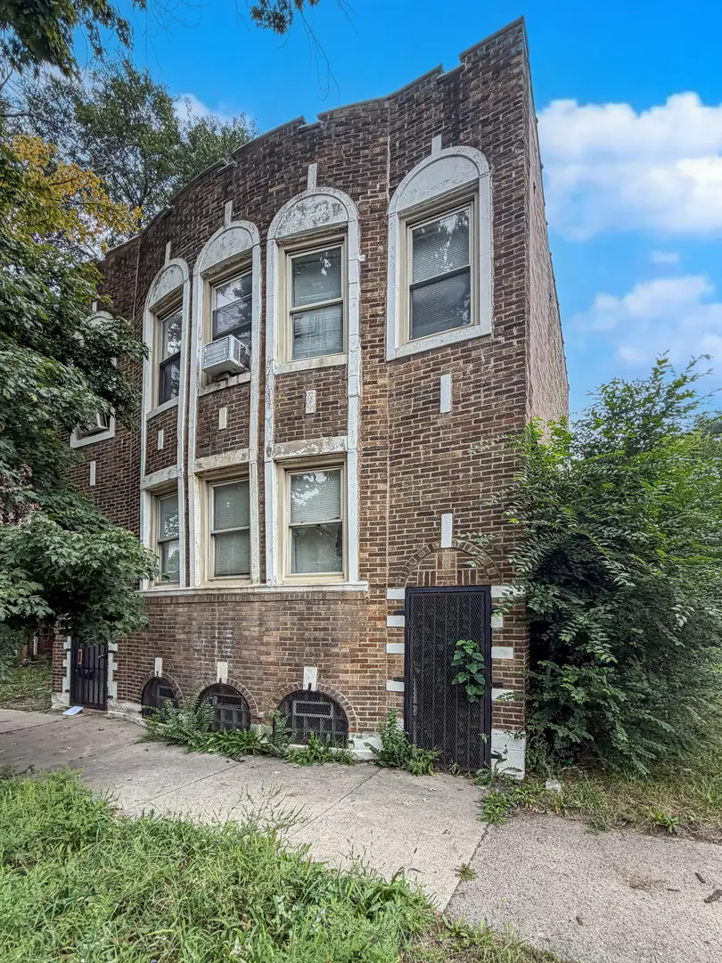 1817 S Harding Avenue, Chicago, IL 60623 - #2