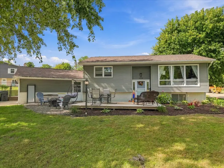 504 30th Avenue, Clinton, IA 52732 - #2