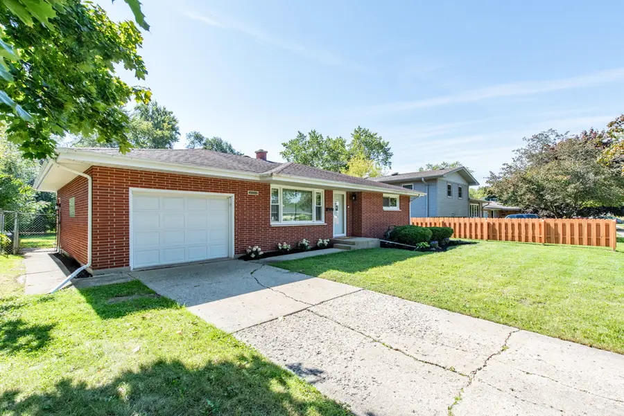2701 Brnot Avenue, Waukegan, IL 60087 - #3