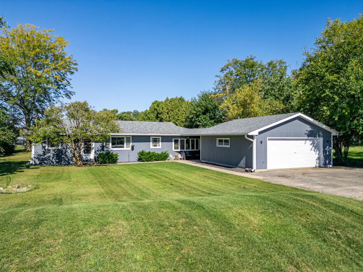2302 NW Route 12 Highway Nw, Spring Grove, IL 60081 - #1