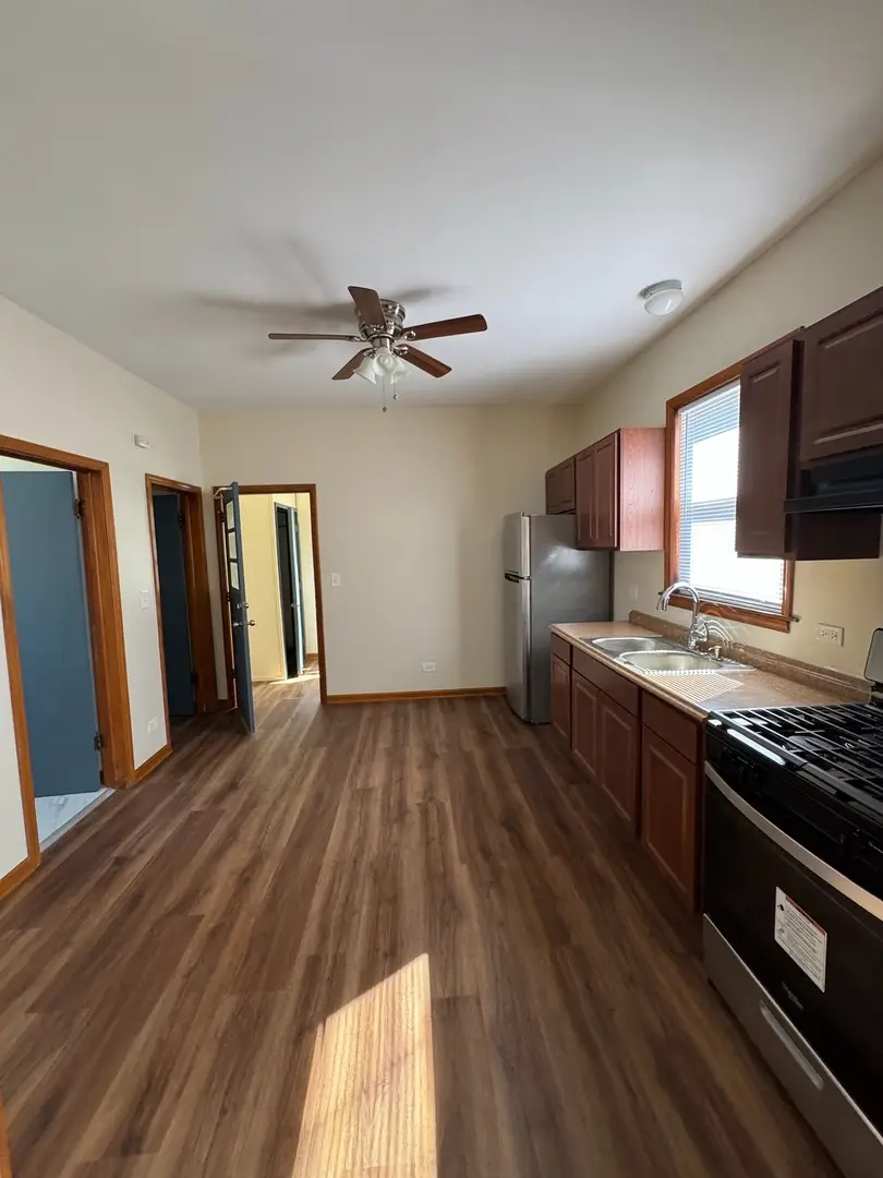 10653 S Mackinaw Avenue, Chicago, IL 60617 - #3