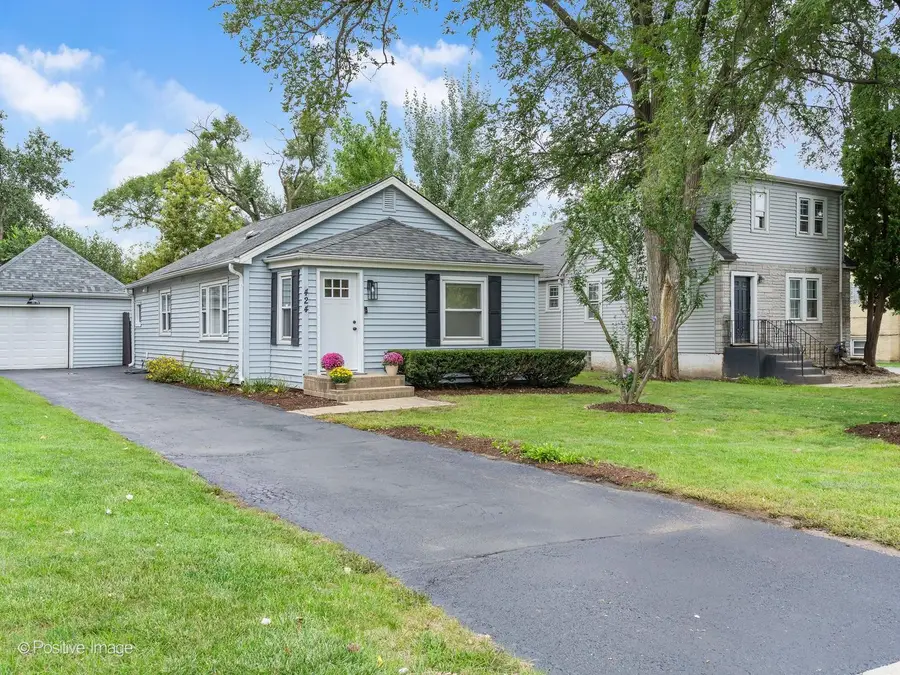 424 N Central Avenue, Wood Dale, IL 60191 - #2