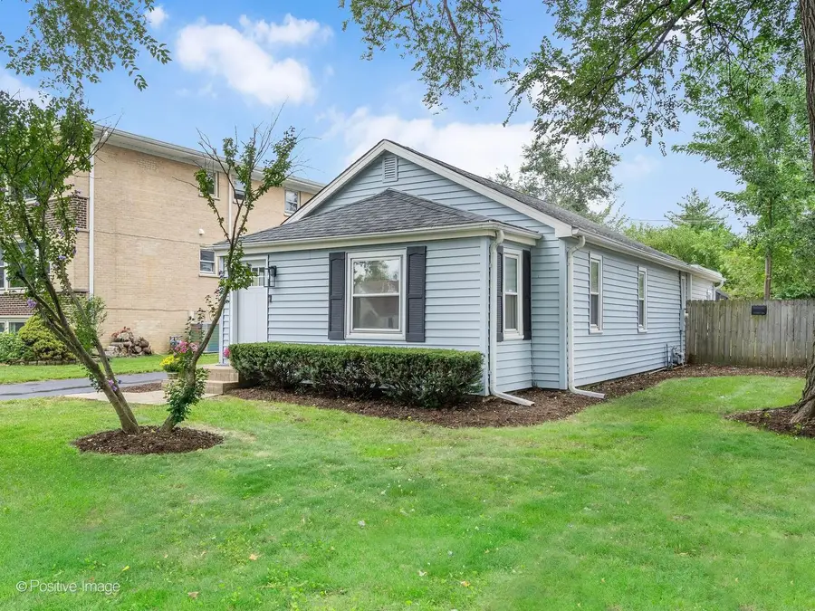 424 N Central Avenue, Wood Dale, IL 60191 - #3