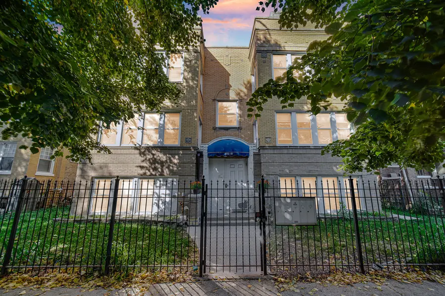 4112 W George Street W #2W, Chicago, IL 60641 - #2