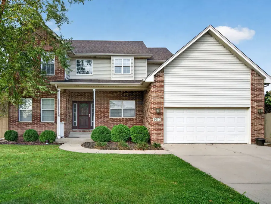 1010 Heritage Drive, Diamond, IL 60416 - #3